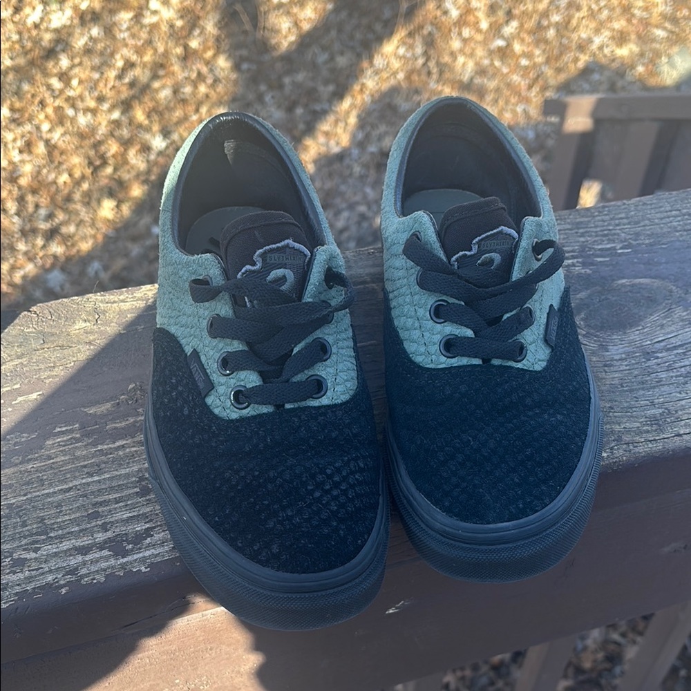 Harry Potter Vans Textured Green and Black Sneakers - Picture 3 of 5